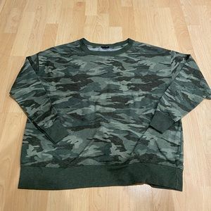 Splendid camo pullover sweatshirt
